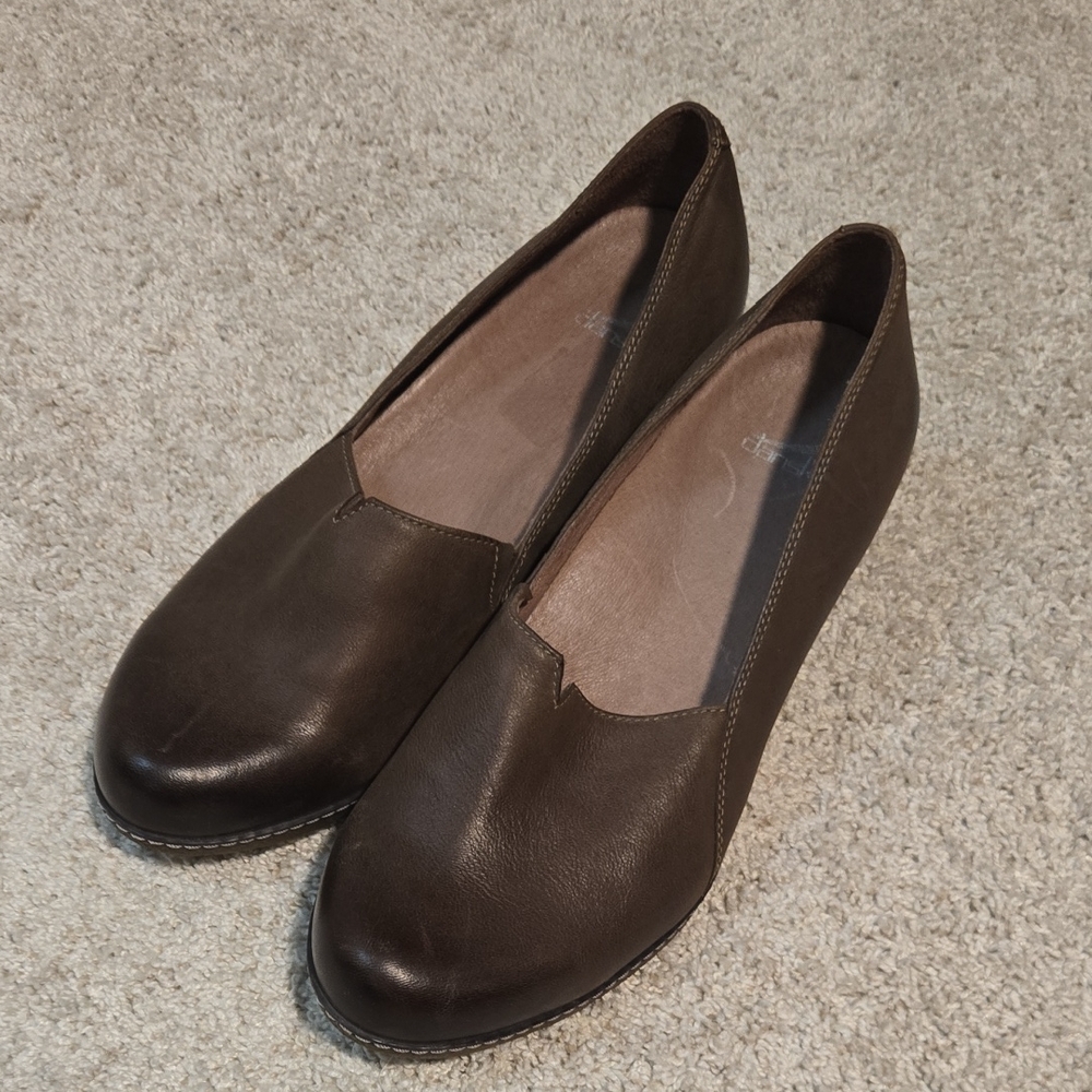 Dansko Brown Omber Leather Clogs